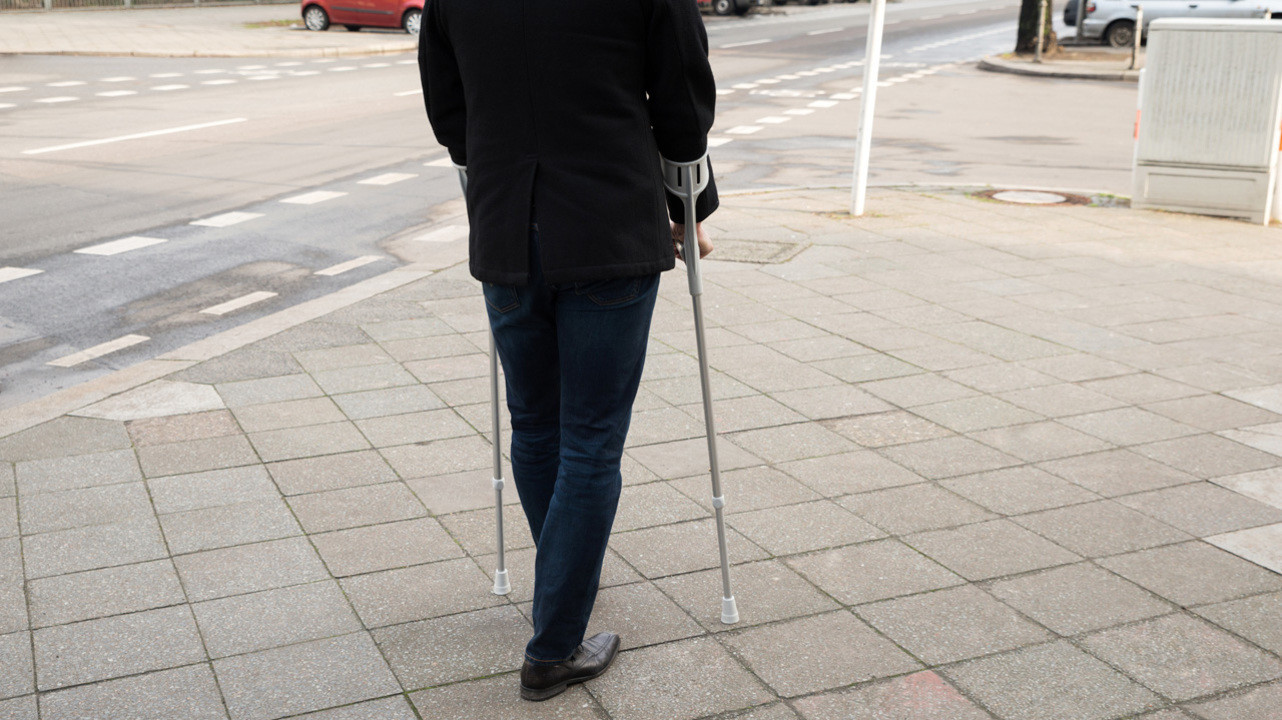 Ежедневные прогулки могут спасти от смерти пациентов после инсульта — новости медицины