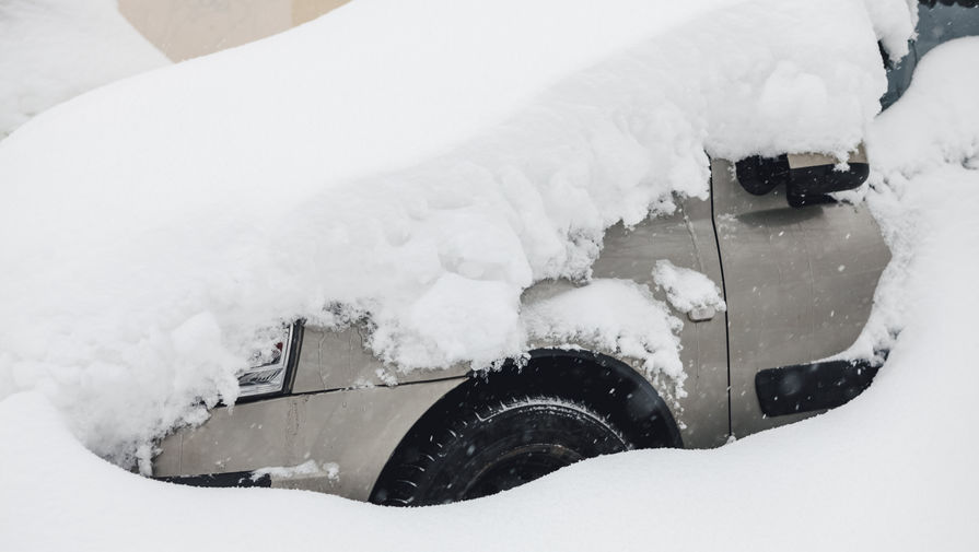 Автомобилистам рассказали о риске сломать коробку передач во время снегопада
